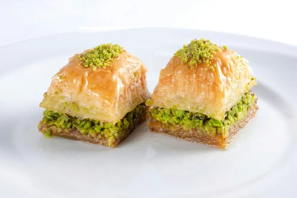 Baklava — deux baklavas à la pistache