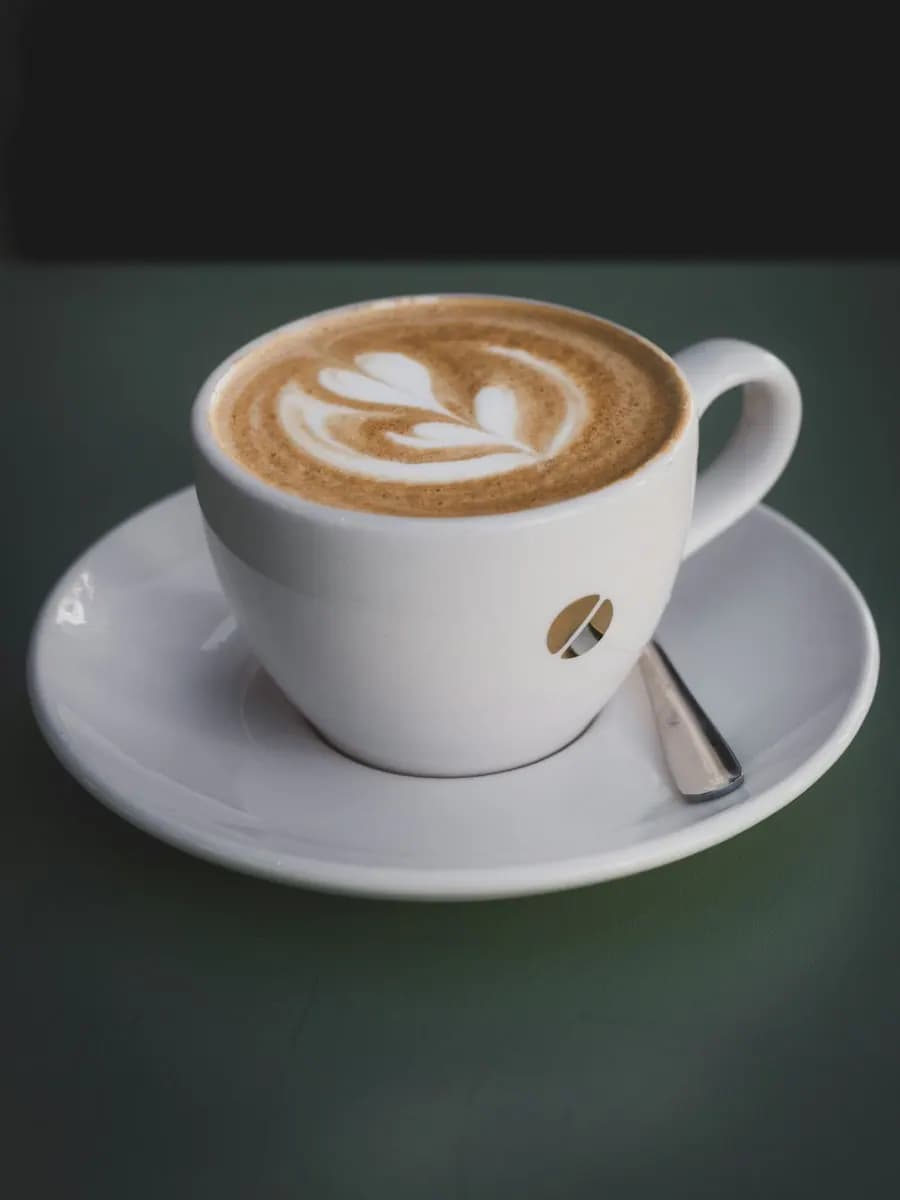 Cappuccino — cappuccino avec motif de mousse